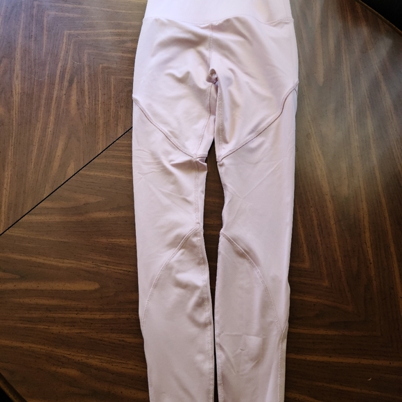 FOREVER 21 PASTEL PINK HIGH WAISTED LEGGINS - Picture 4 of 6